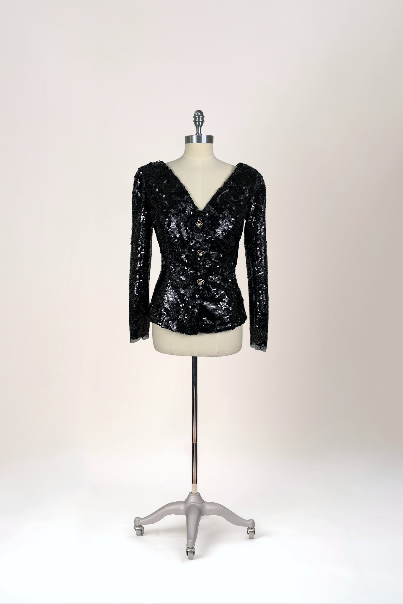 Naomi Sequin