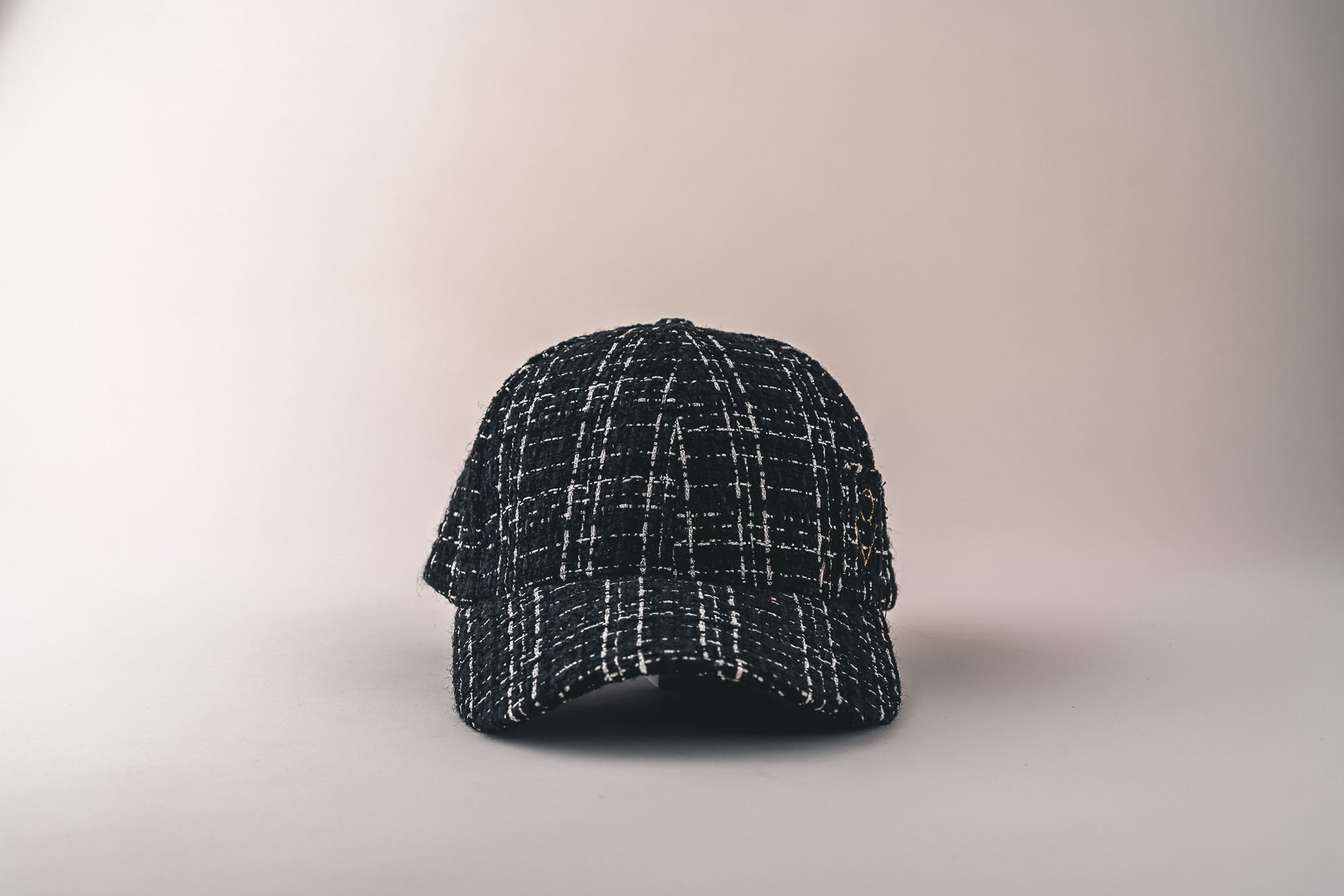 Shade Black